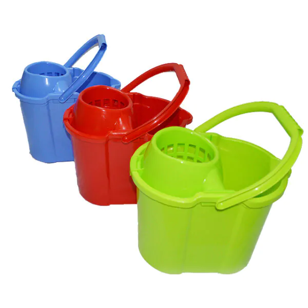 PLASTIC MOP BUCKET W/SQUEEZER ON WHEELS ASST 16L